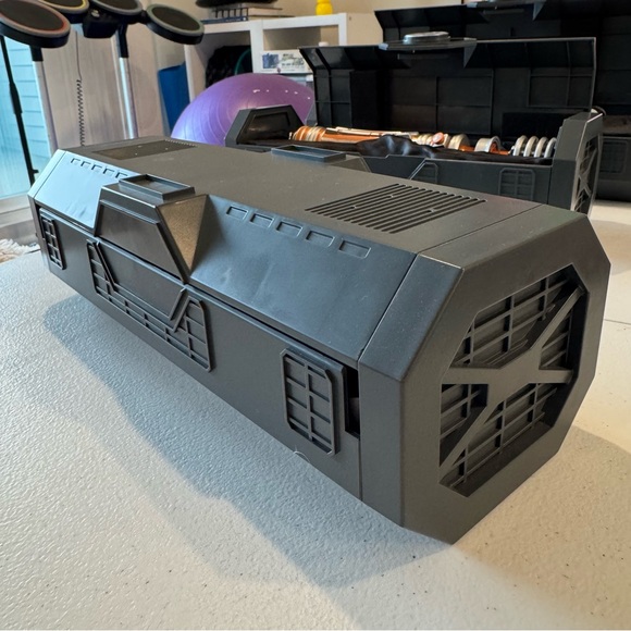 Reforged Luke Skywalker Legacy LIGHTSABER Hilt - Star Wars: Galaxy's Edge - Picture 12 of 14